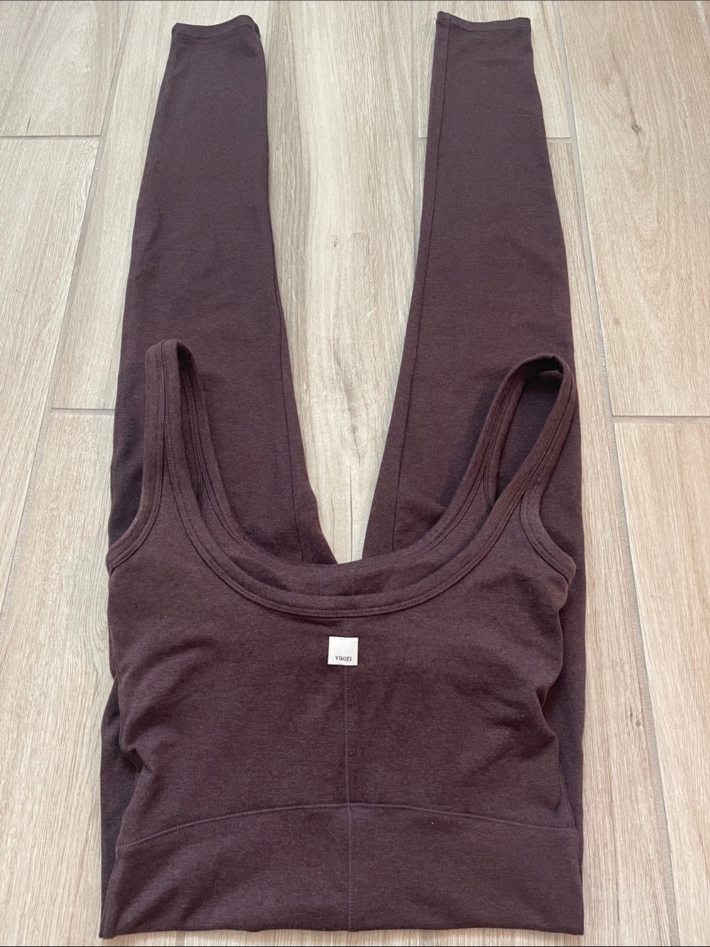 Vuori Halo Essential Jumpsuit Mahogany Heather Sz XS VW4022 - Picture 2 of 7